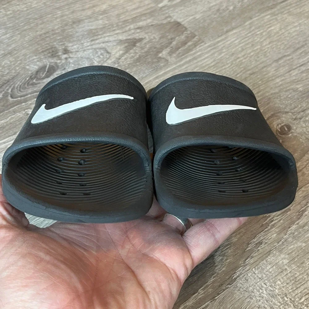 Nike Kawa Shower Slides Black‎ White Logo Sandals Youth 3 C